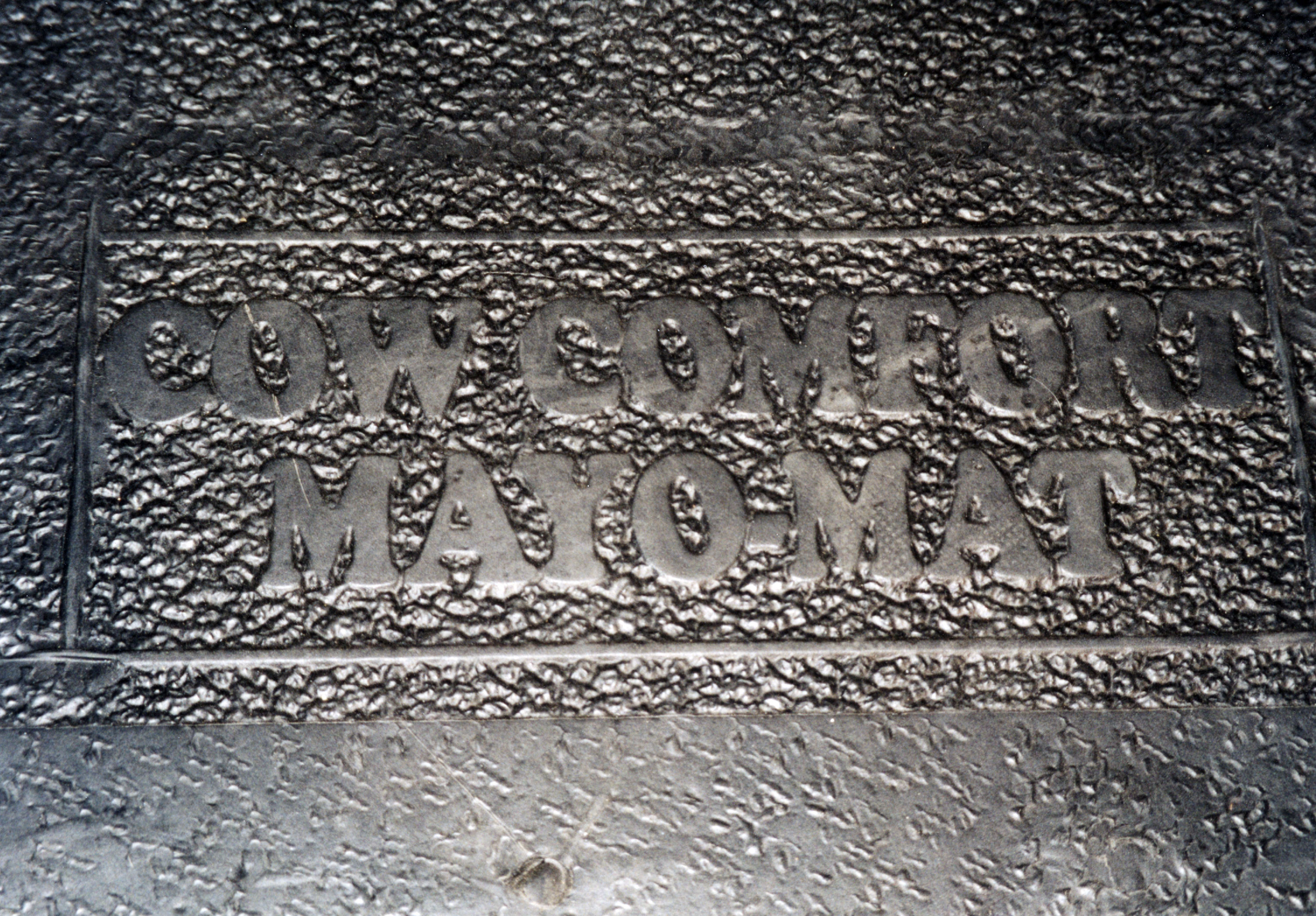 Mayo-mat liggebåsmatter.