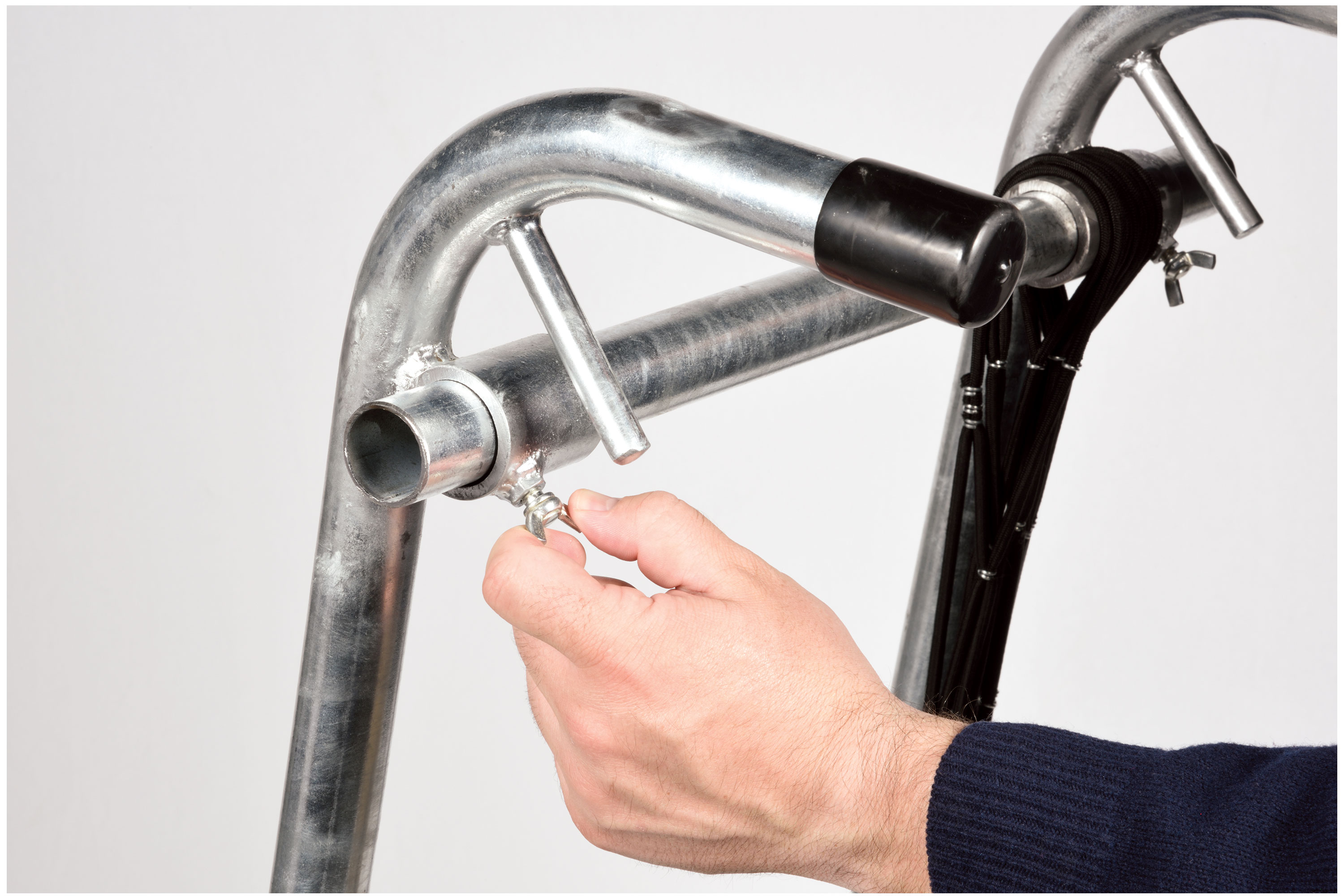 Justering av bredden på behandlingsstolen er enkelt.